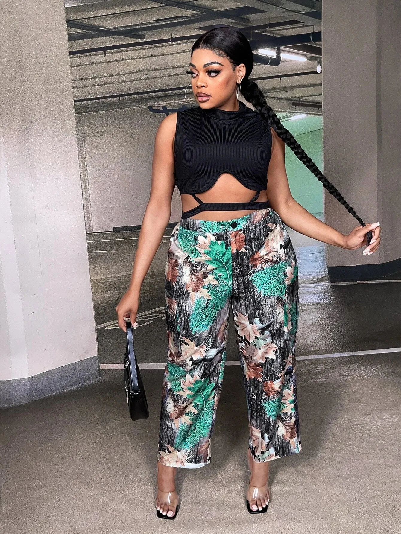 Allover Print Flap Pocket Side Cargo Pants