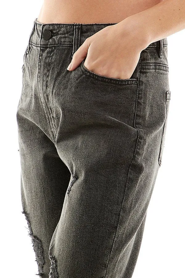 DESTROYED  BOYFRIEND JEANS