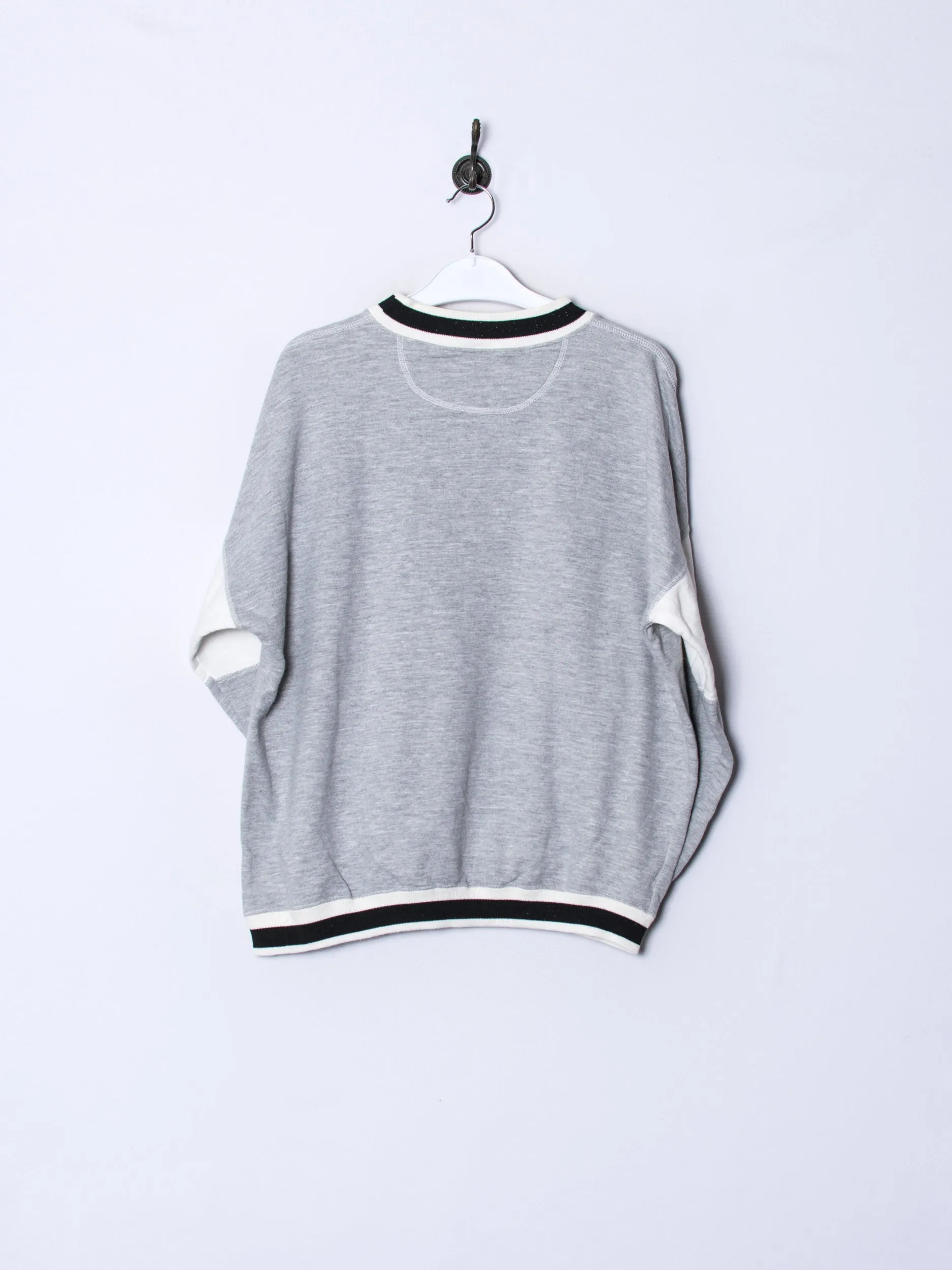 Exclusive Famous Brand Sweatshirt