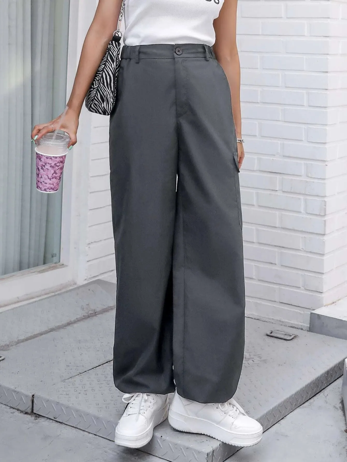 Flap Pocket Drawstring Cargo Pant