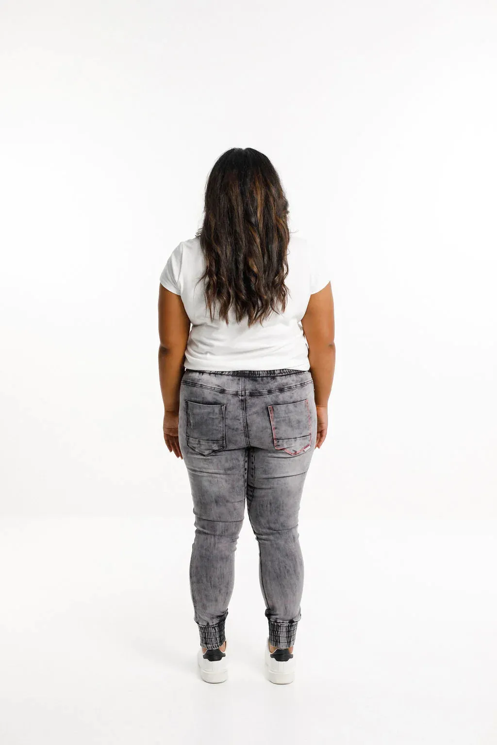 Home Lee Weekender Jeans Grey Wash