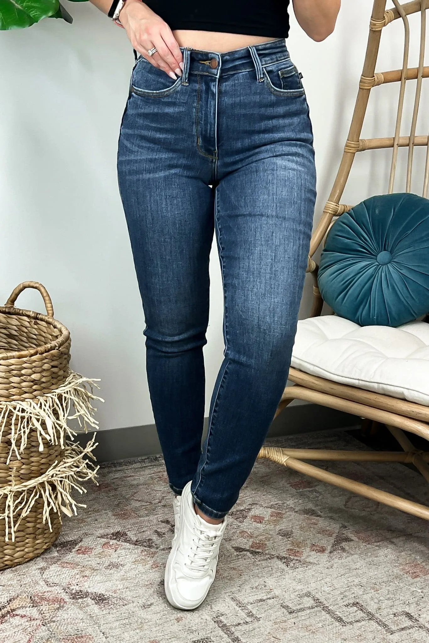 Kylie Slim Fit Stretch Jeans - Judy Blue