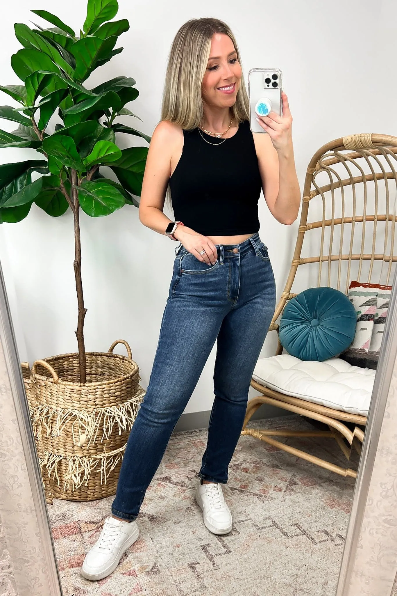Kylie Slim Fit Stretch Jeans - Judy Blue