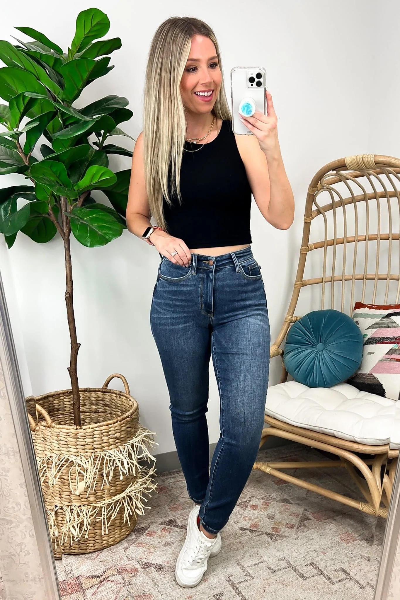 Kylie Slim Fit Stretch Jeans - Judy Blue