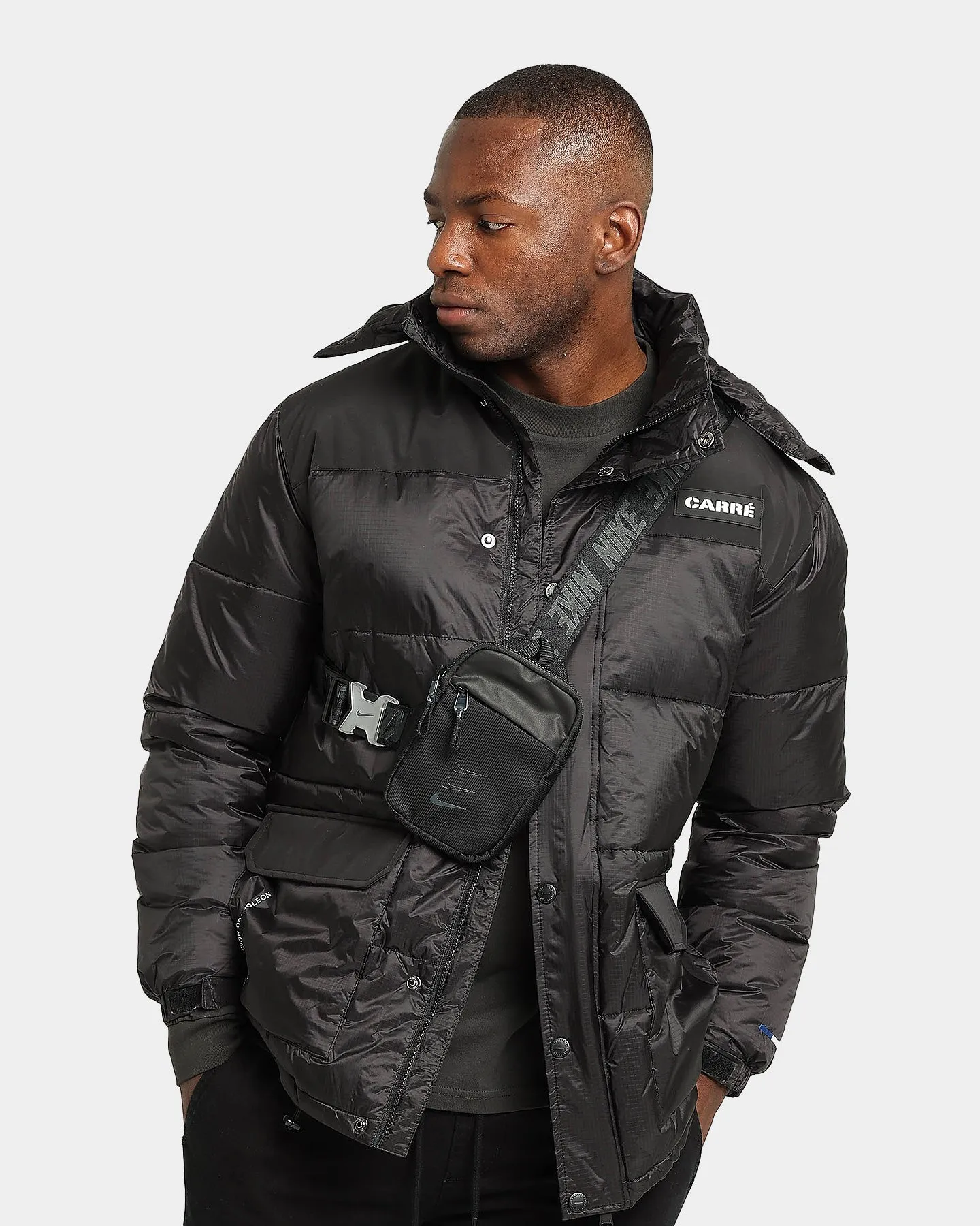 Nike Men's Sportswear Essentials Bag Black/Black/Grey