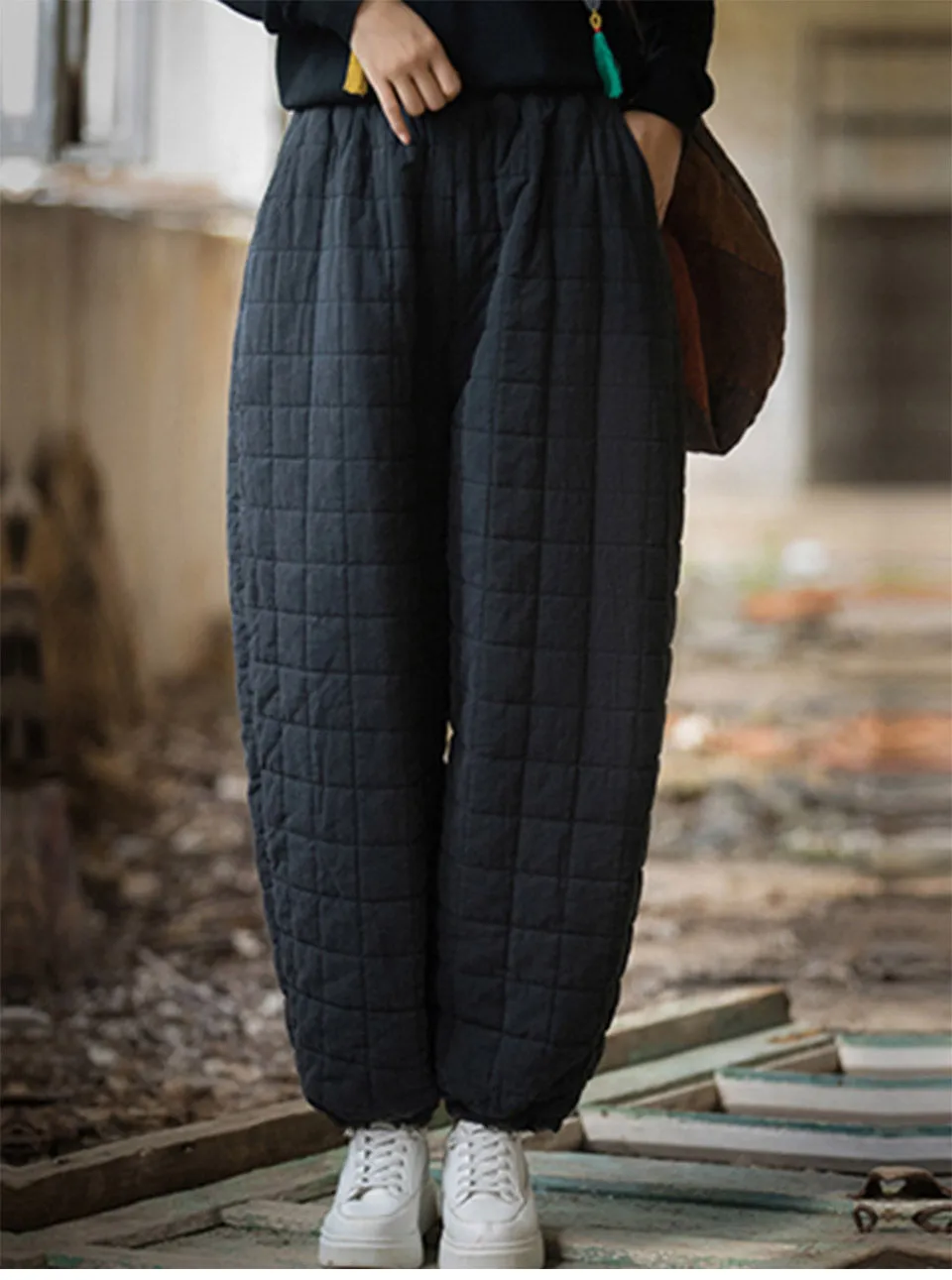 Nikki Woman Baggy Cargo Pants