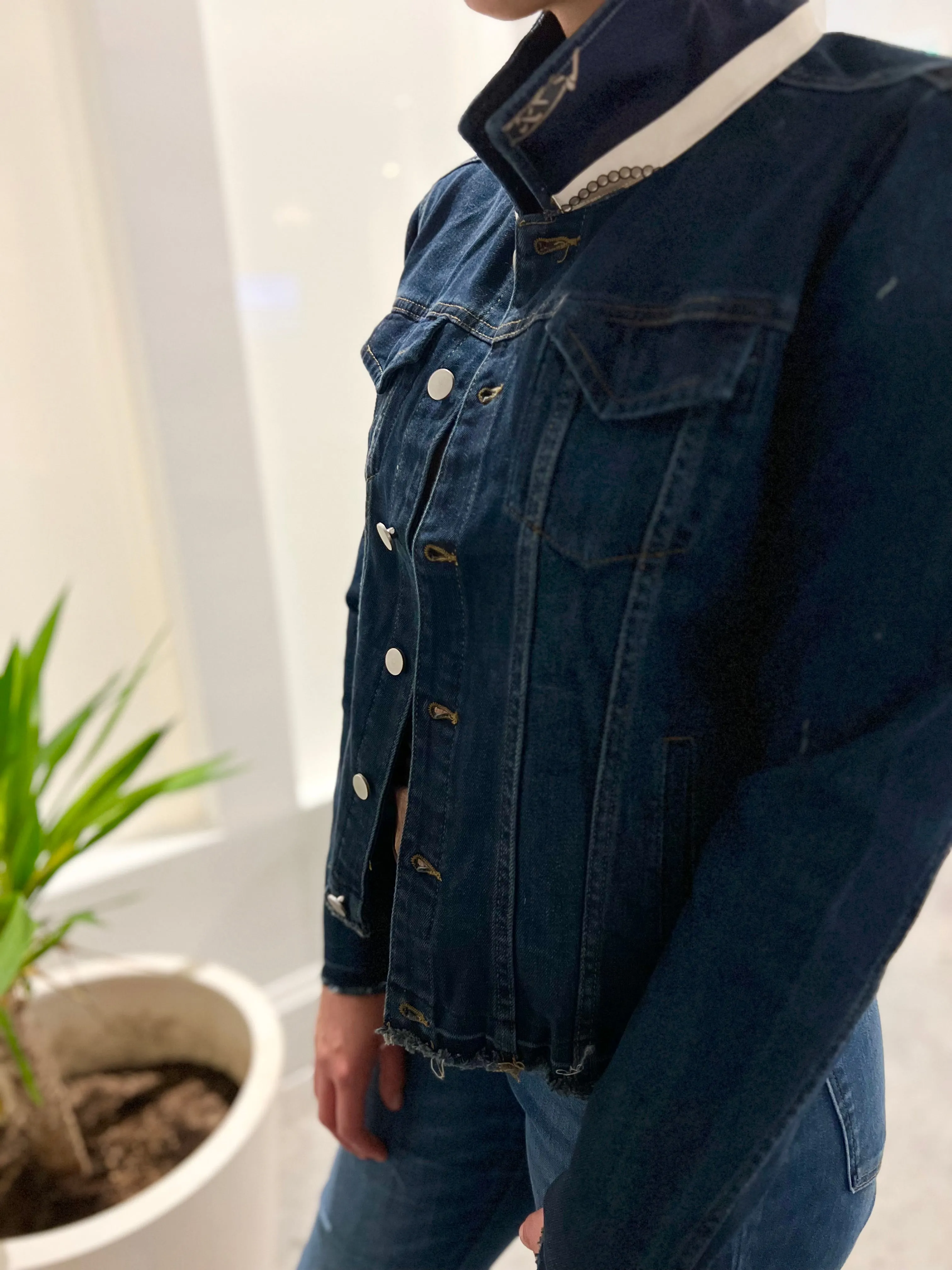 The Dark Denim Jacket / Navy Bit