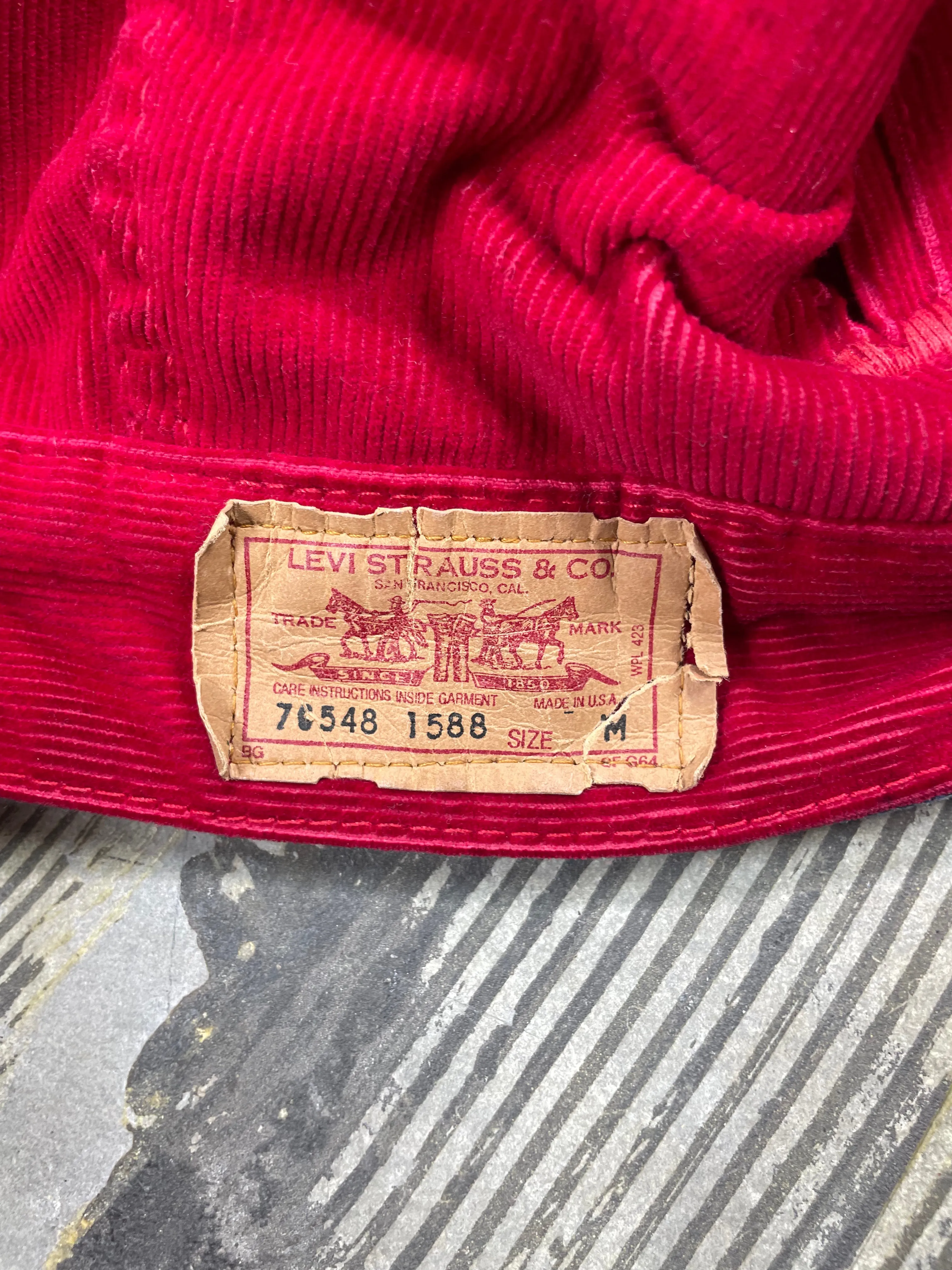 Vintage 1980's Levi Reversible Denim & Corduroy Trucker Jacket (JYJ-141)