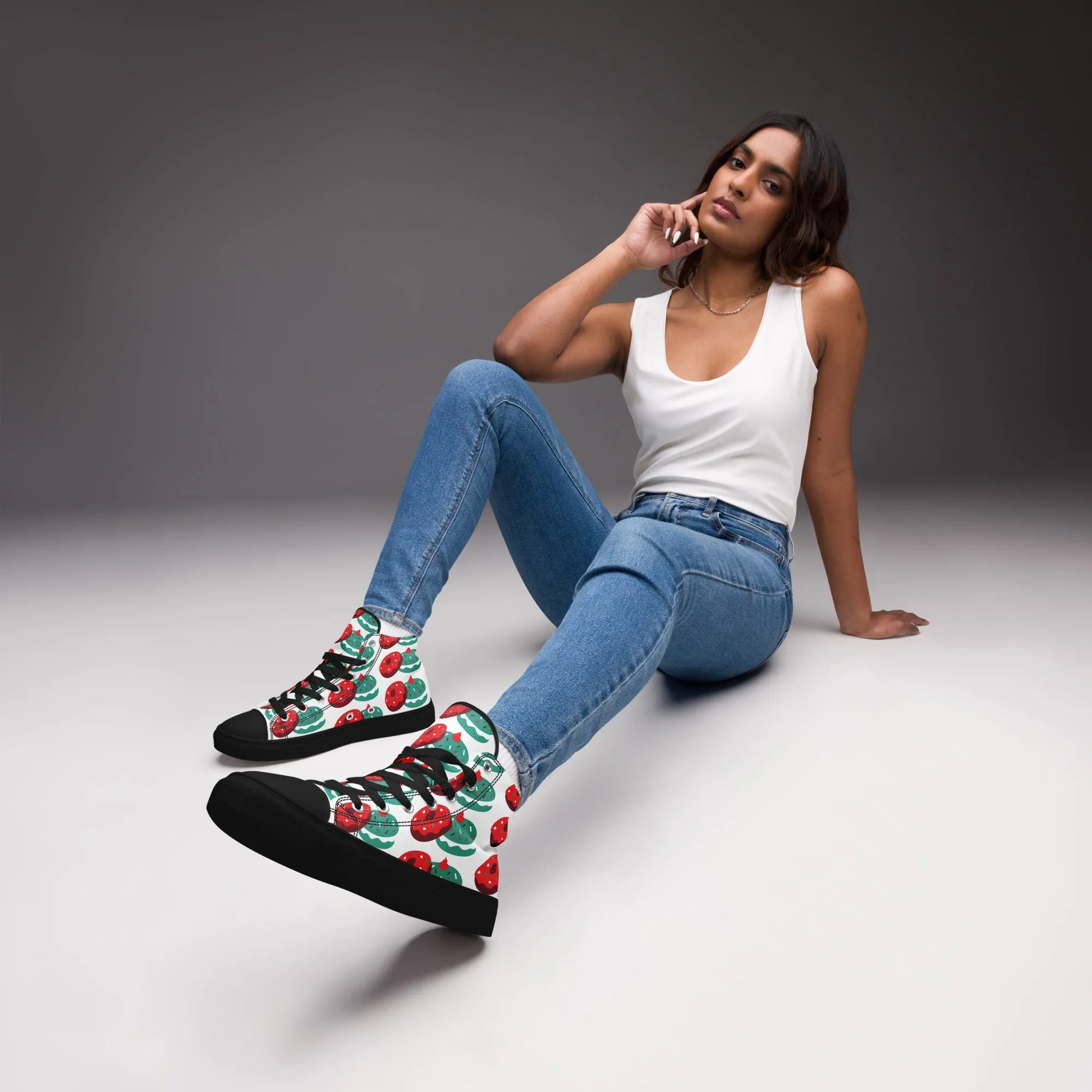 Women Christmas High Top Canvas Shoes (Glamourange Holiday Magic Canvas Shoes For Women - 0014)