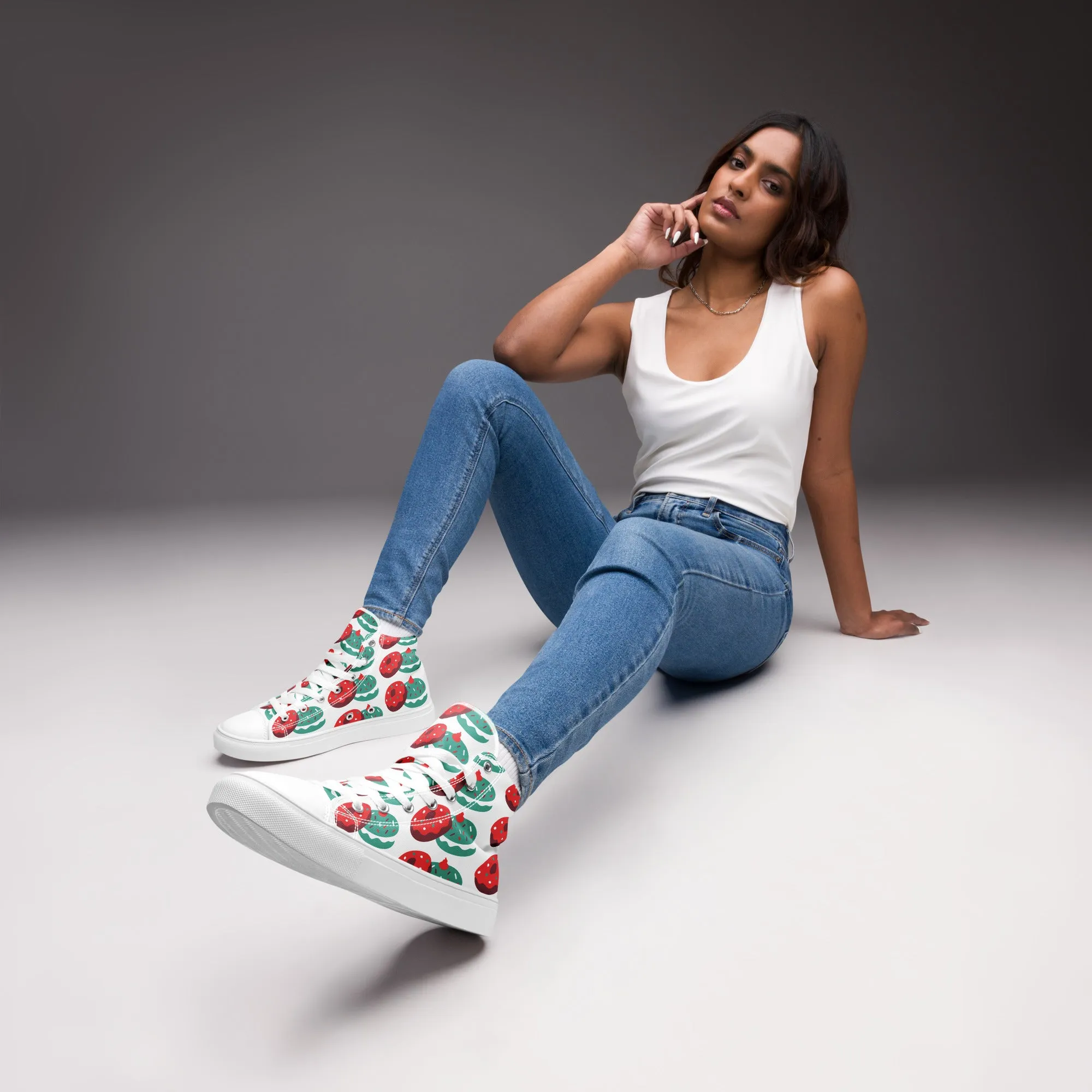 Women Christmas High Top Canvas Shoes (Glamourange Holiday Magic Canvas Shoes For Women - 0014)