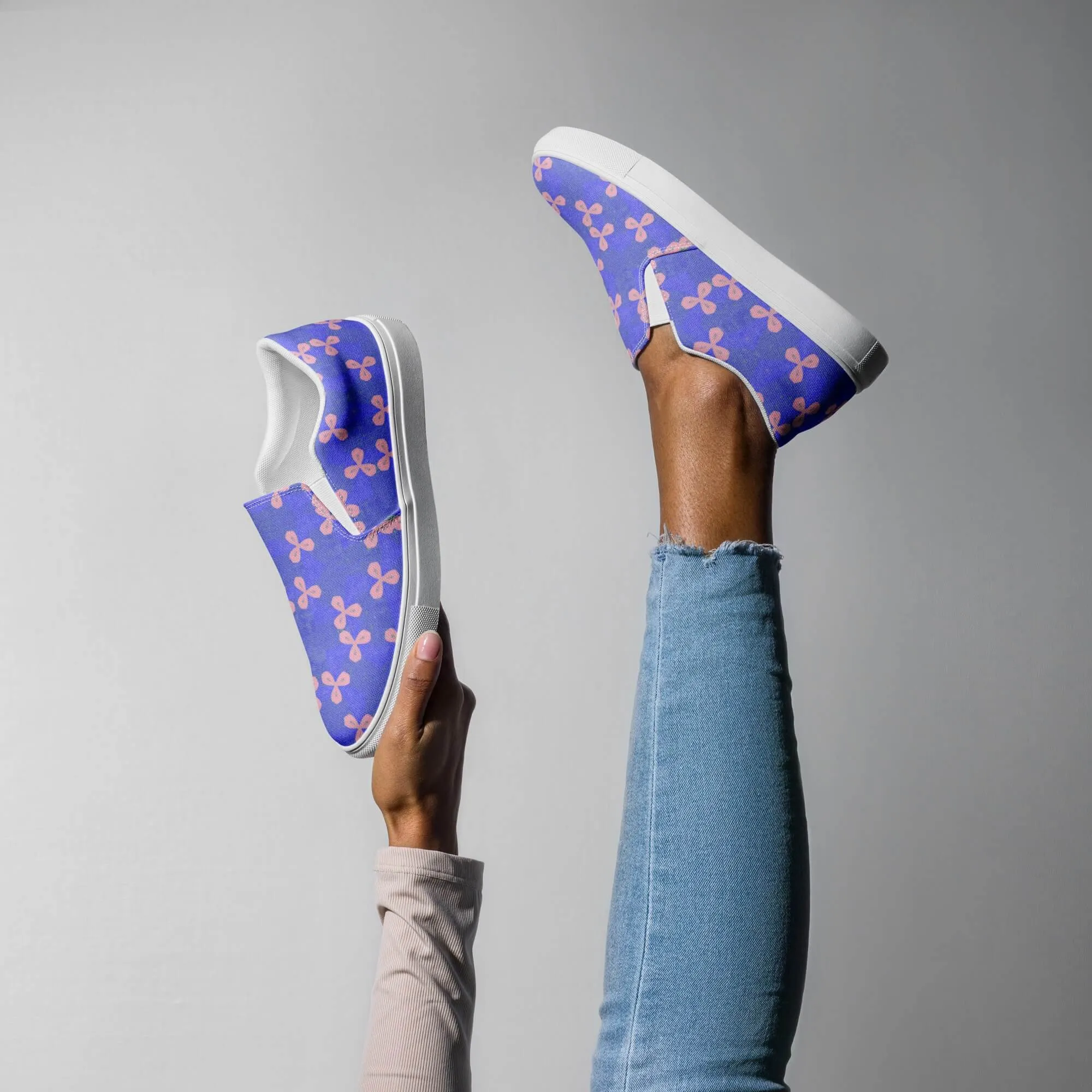 Women’s Floral Slip-On Canvas Shoes