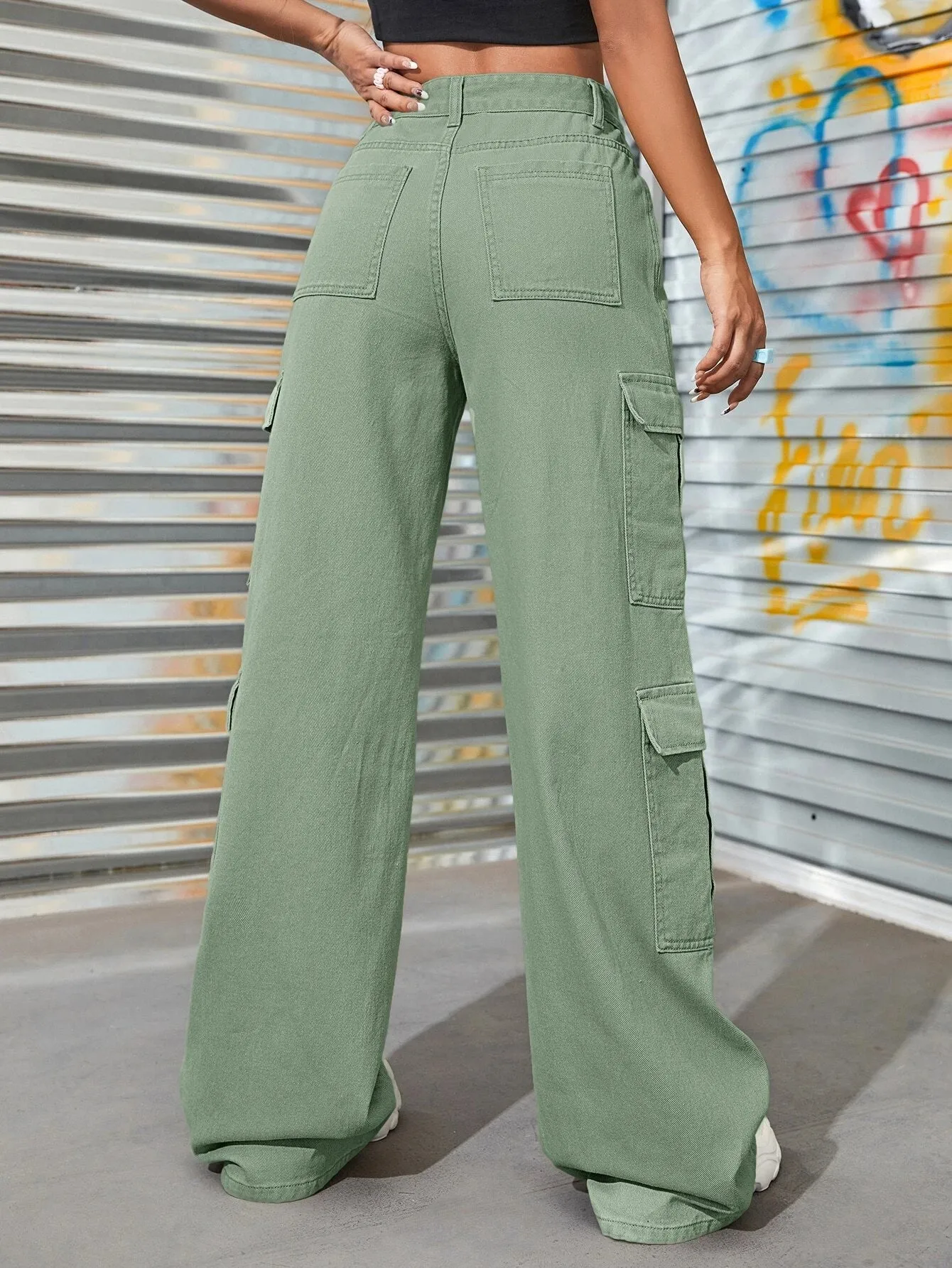 Zipper Flap Pocket Cargo Jean