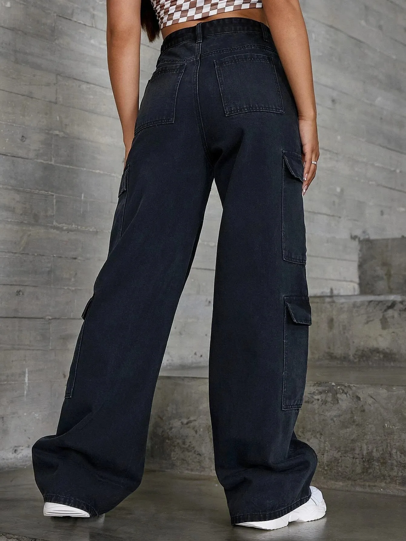 Zipper Flap Pocket Cargo Jean